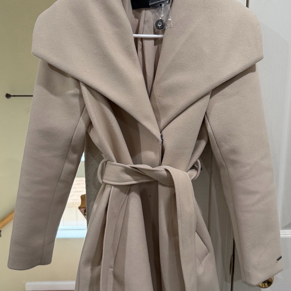 NWOT Tahari Belted Wrap Coat Shawl Collar Beige XS